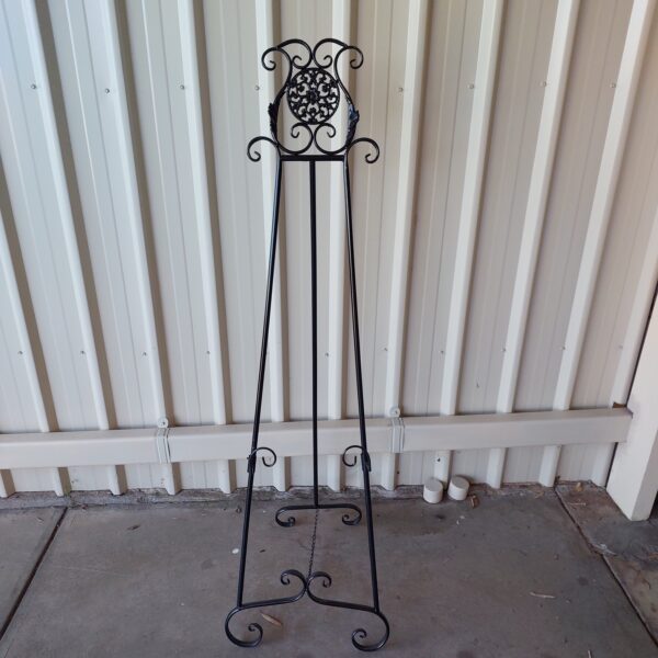 Black Easel