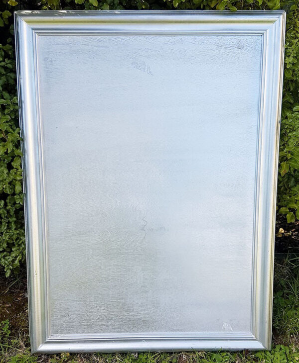 Silver frame - large on easel